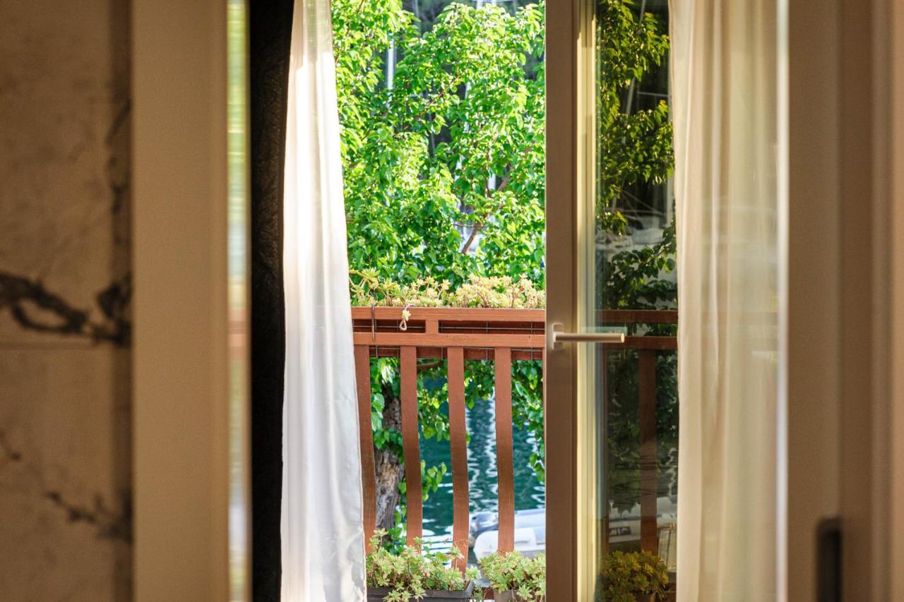 Wine Garden Rooms 스크라딘 외부 사진